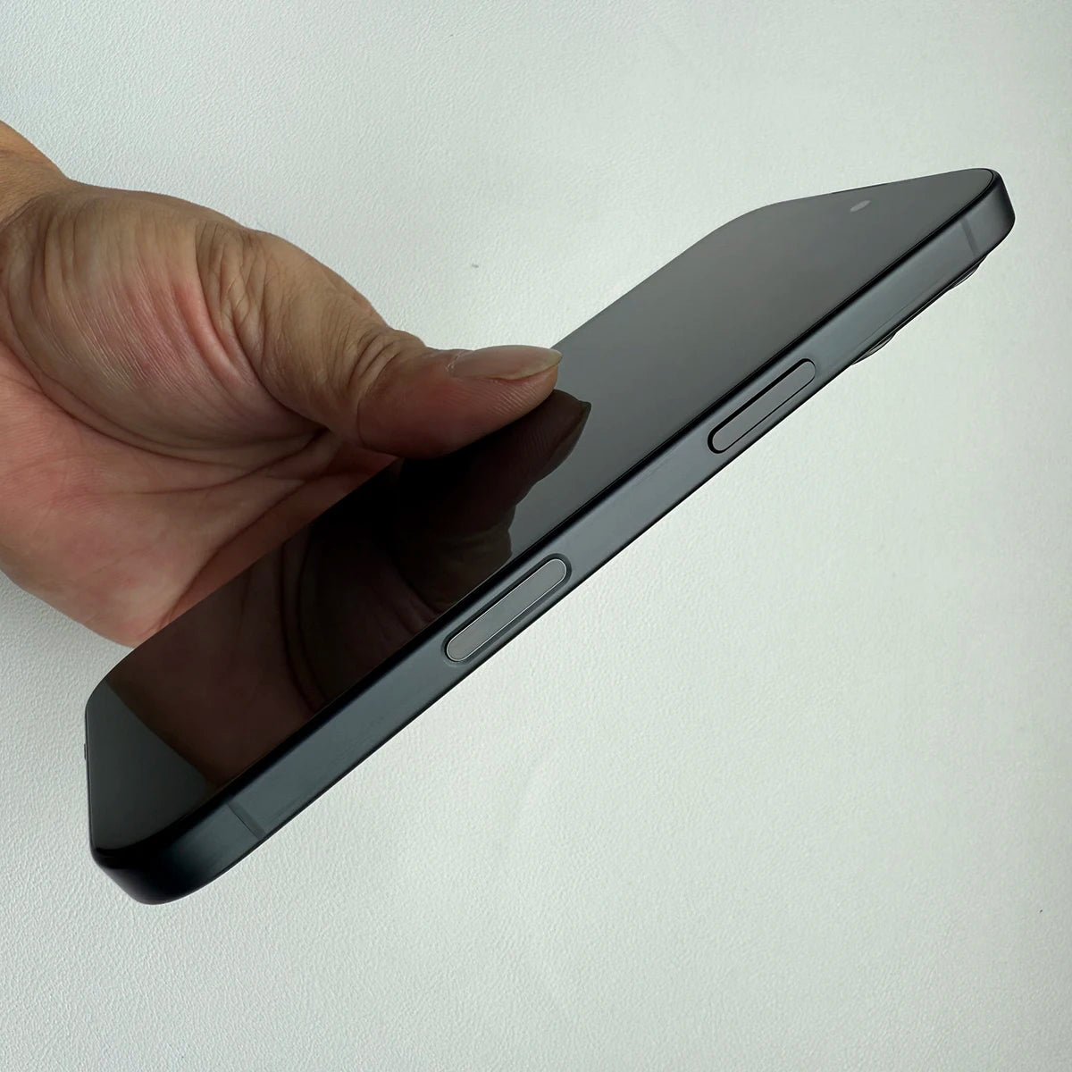 Original iPhone 16 Pro (Restored) | 128GB/256GB | A18 Chip, 120Hz ProMotion, iOS 18 | Unlocked